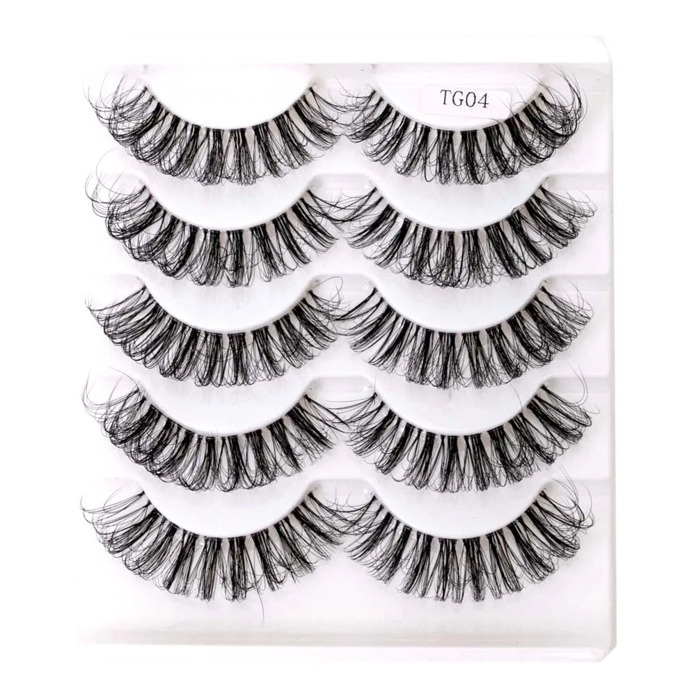 Clear Band Cat Eyelashes Extensions - LuxxieLashes